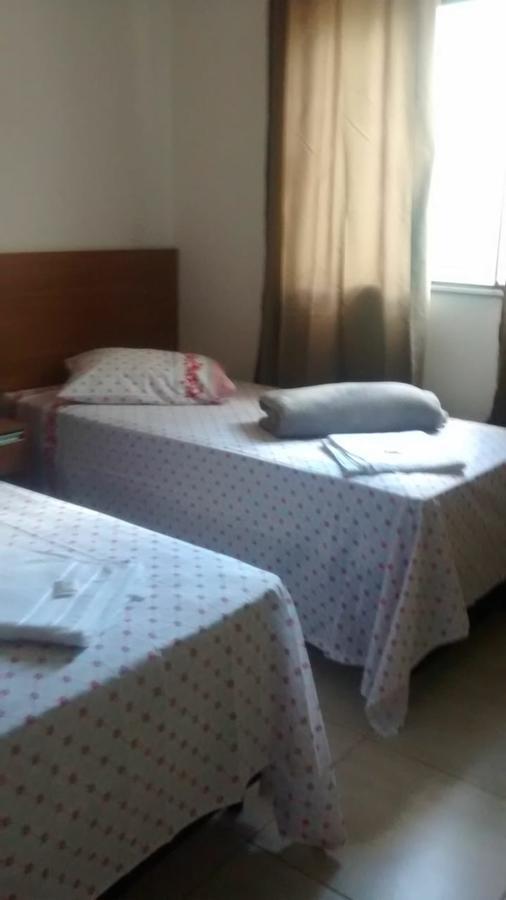 Hospedagem Oliveira Vaz Lobo Apartment Mococa Exterior photo